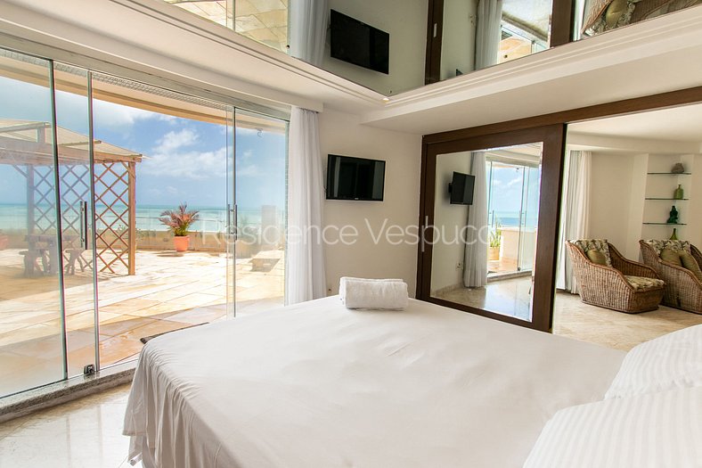 3 bedroom penthouse Seaview, giant balcony and breakfast